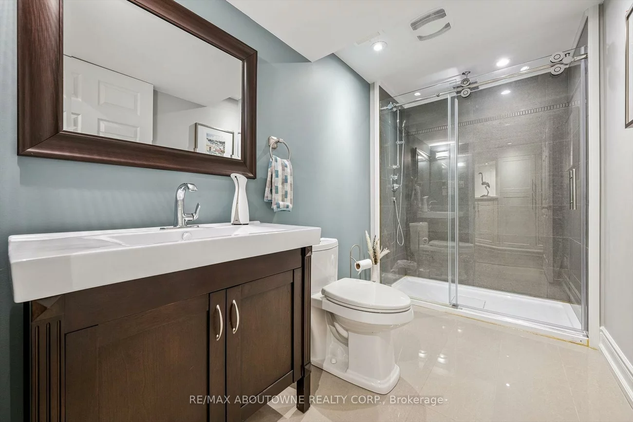 154, Howell, 1015 - RO River Oaks, Oakville