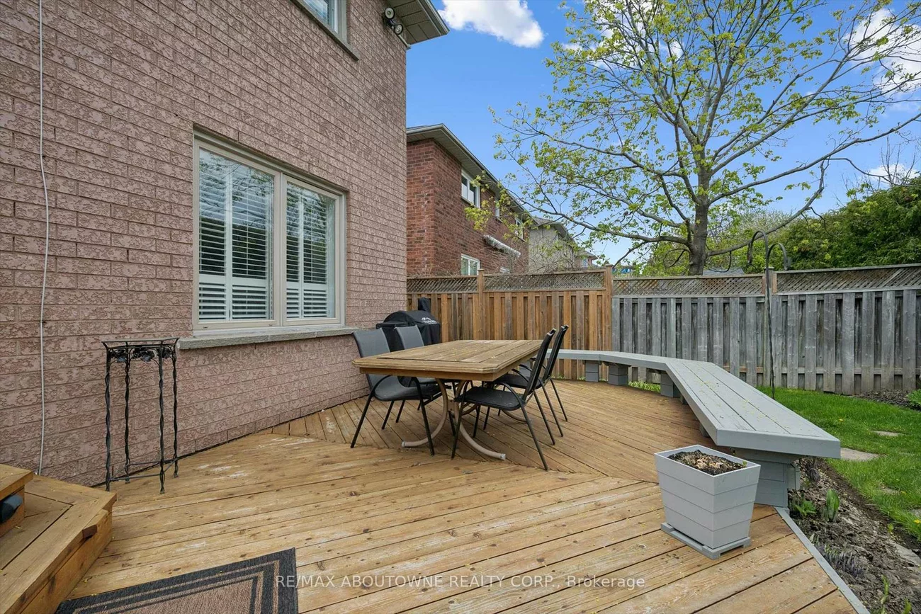 154, Howell, 1015 - RO River Oaks, Oakville