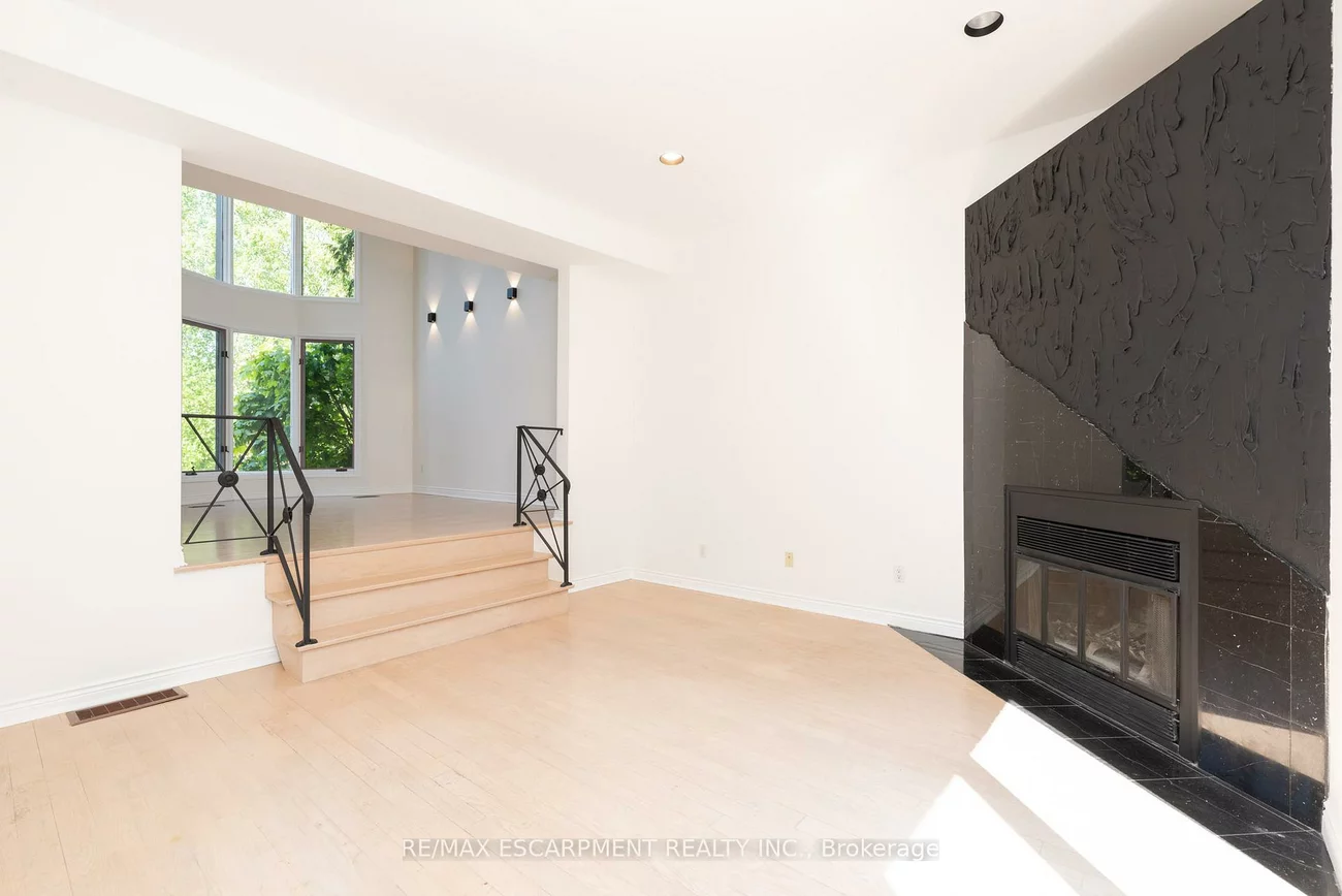 78, West River, 1001 - BR Bronte, Oakville