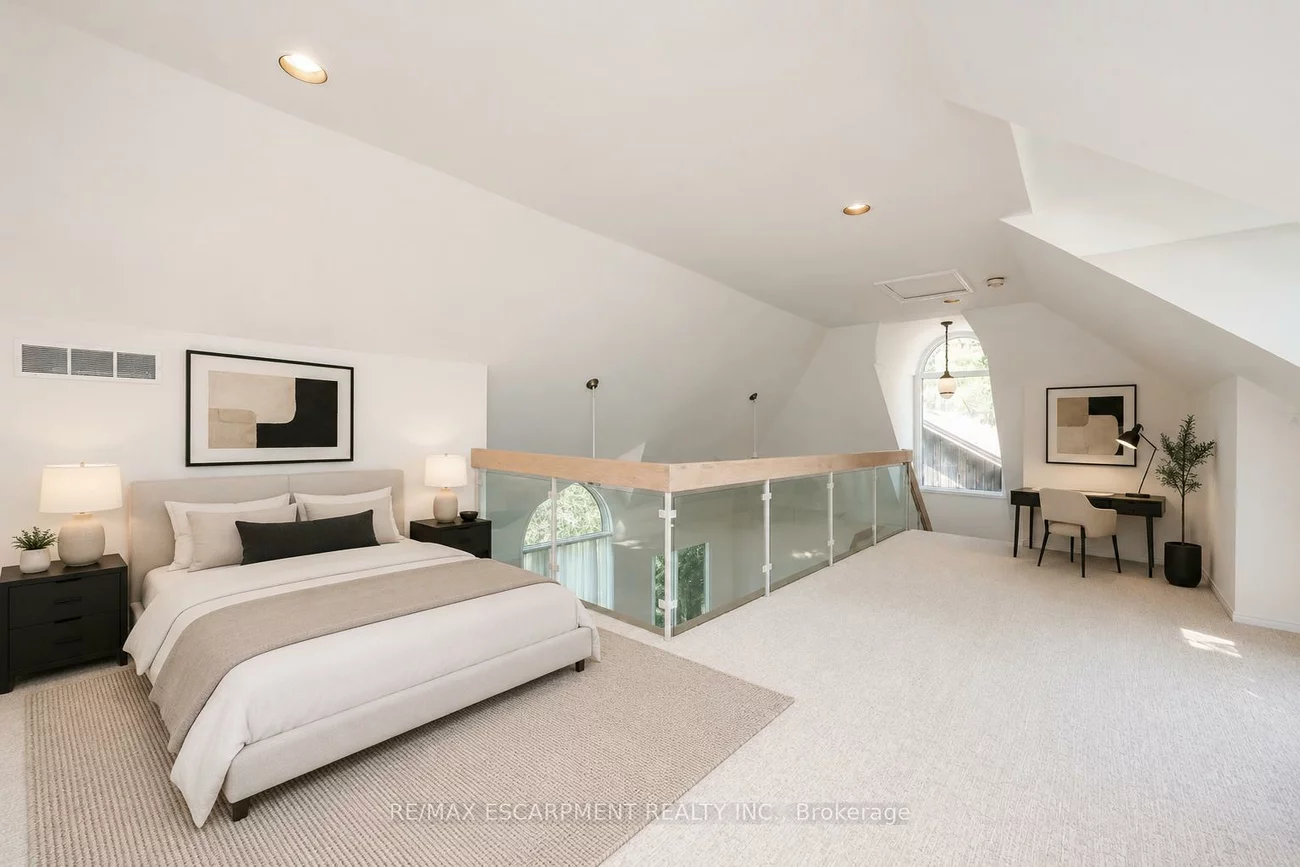 78, West River, 1001 - BR Bronte, Oakville