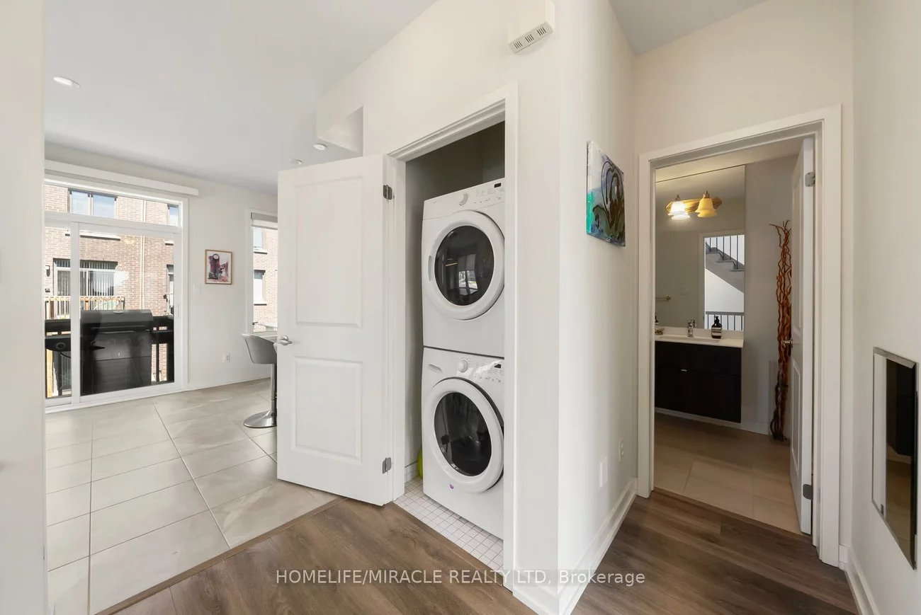 181, Fowley, 1008 - GO Glenorchy, Oakville