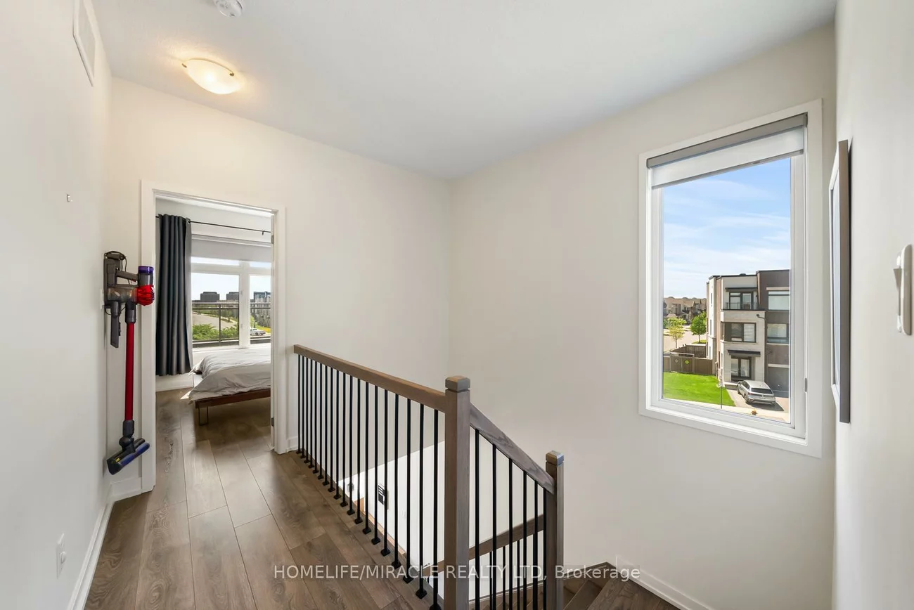 181, Fowley, 1008 - GO Glenorchy, Oakville
