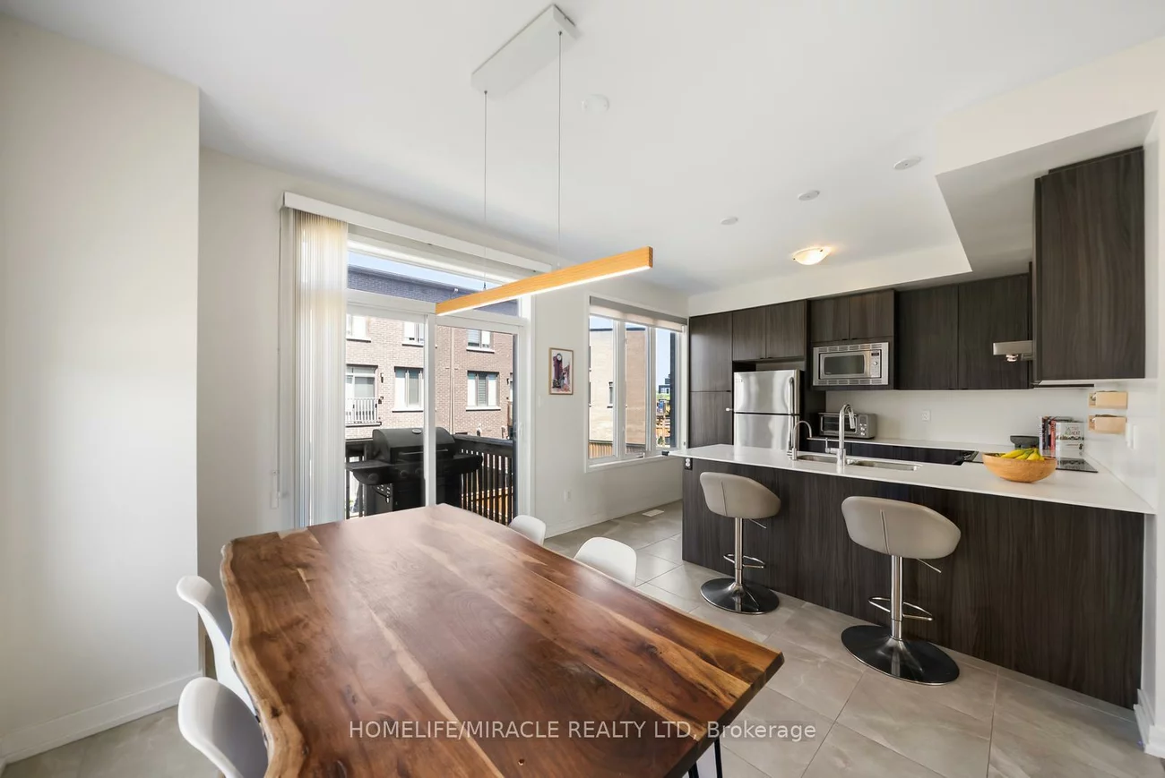 181, Fowley, 1008 - GO Glenorchy, Oakville