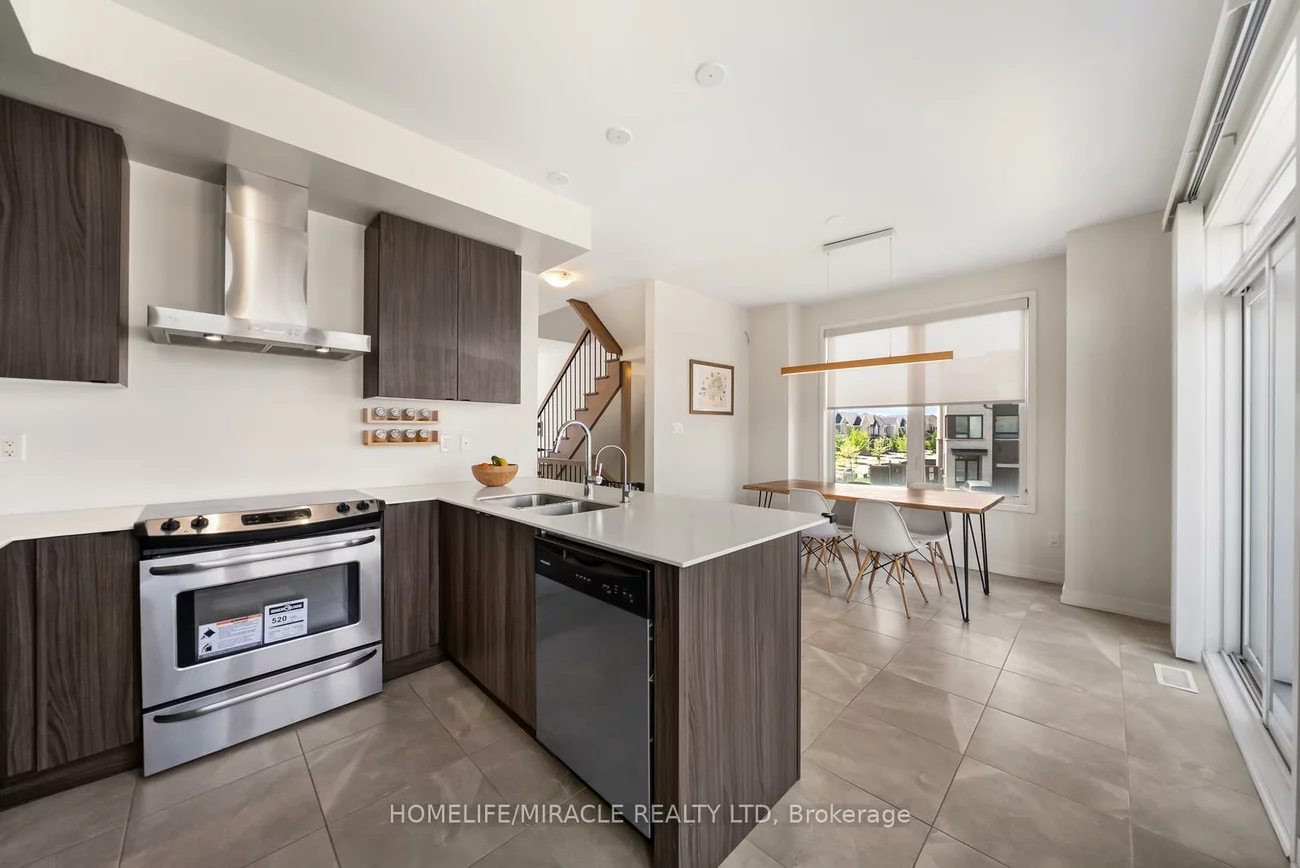 181, Fowley, 1008 - GO Glenorchy, Oakville