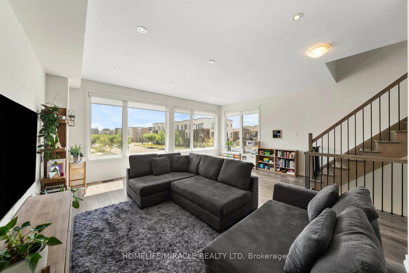 181, Fowley, 1008 - GO Glenorchy, Oakville