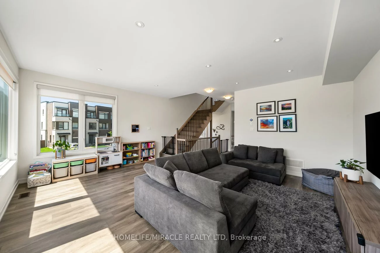 181, Fowley, 1008 - GO Glenorchy, Oakville