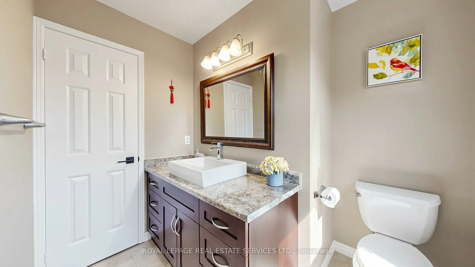 165, Warner, 1001 - BR Bronte, Oakville