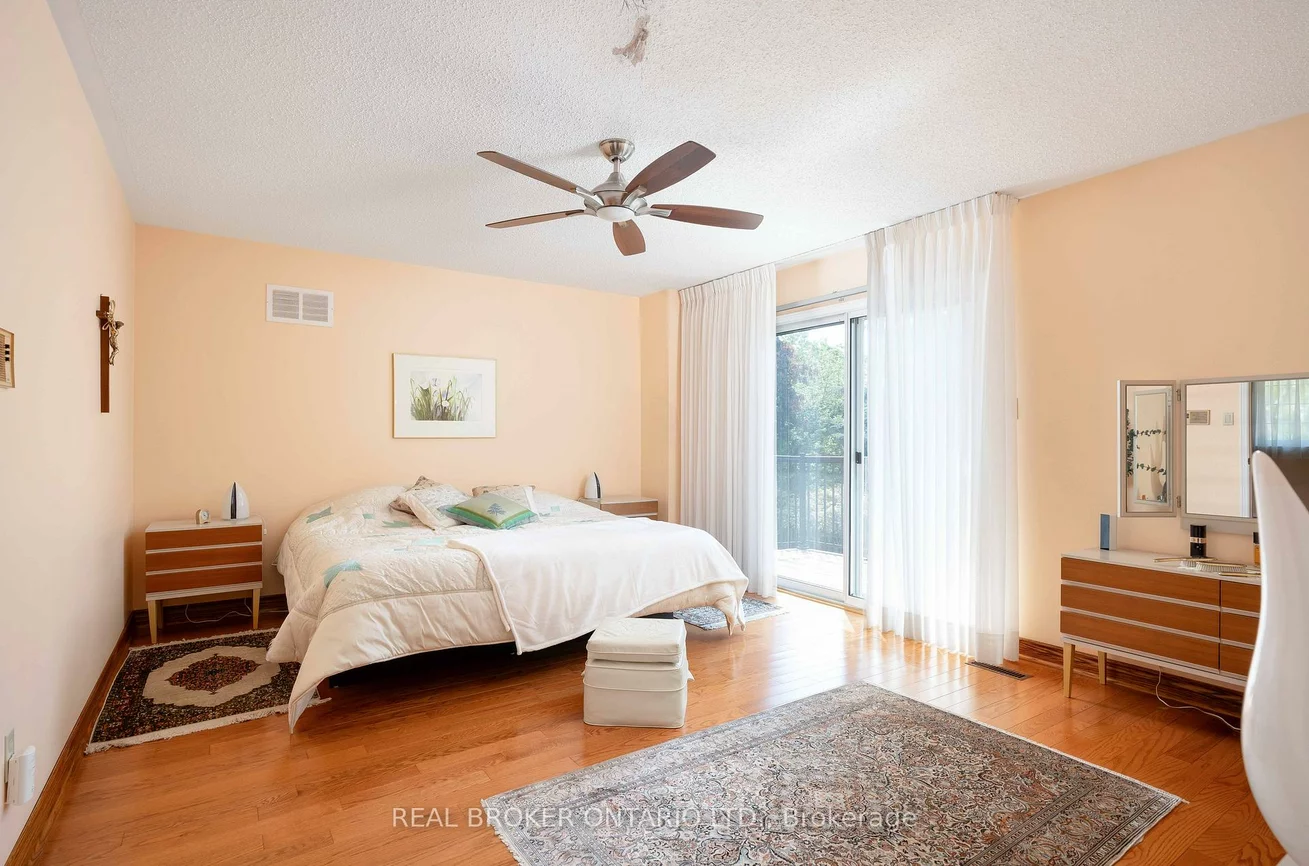 1128, Mayfair, 1007 - GA Glen Abbey, Oakville