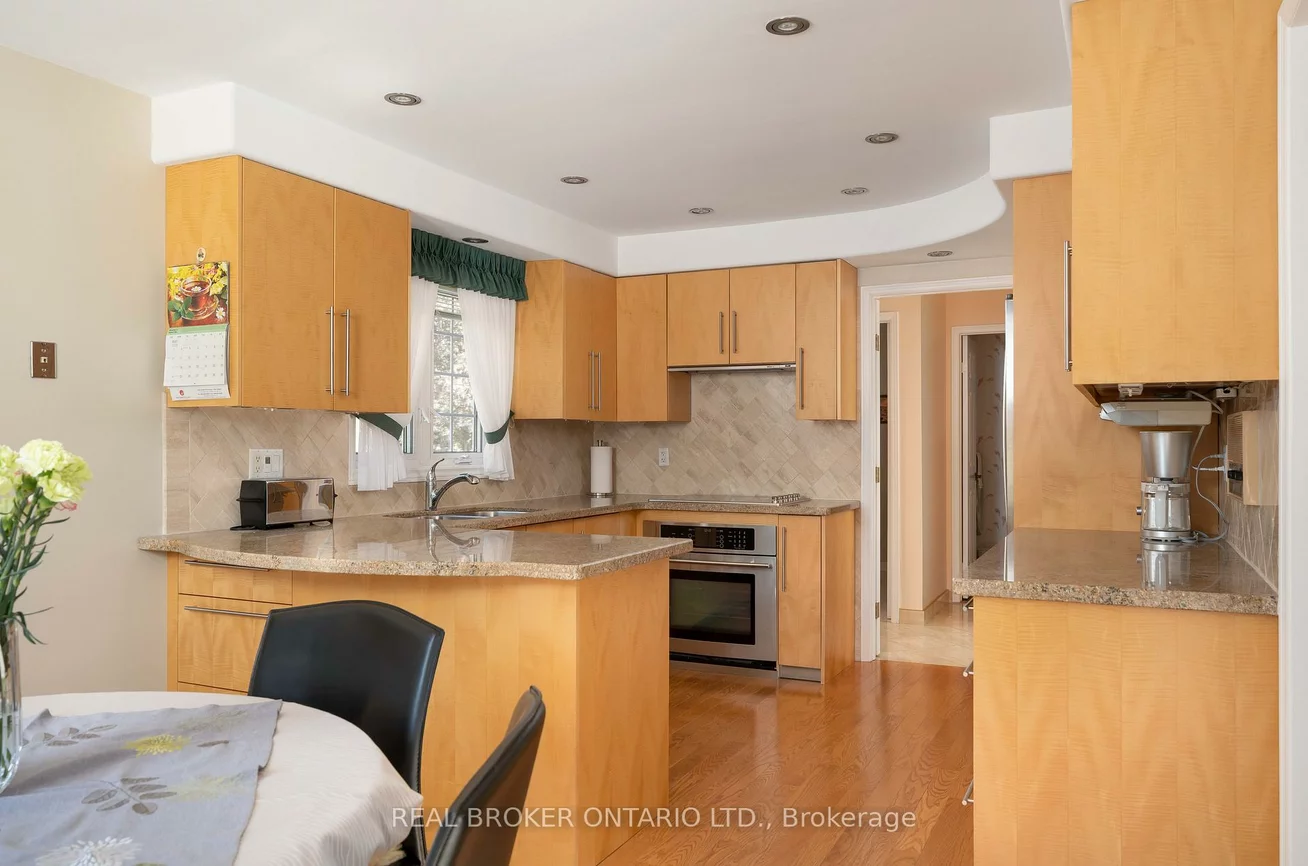 1128, Mayfair, 1007 - GA Glen Abbey, Oakville
