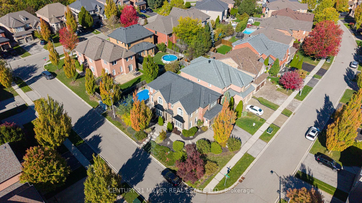 2211, Glencairn, 1019 - WM Westmount, Oakville