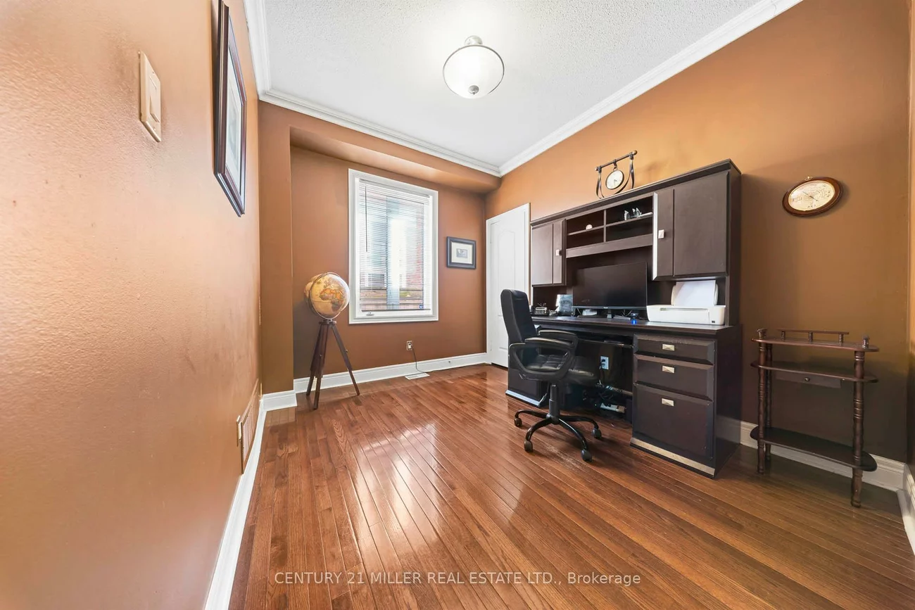 2211, Glencairn, 1019 - WM Westmount, Oakville