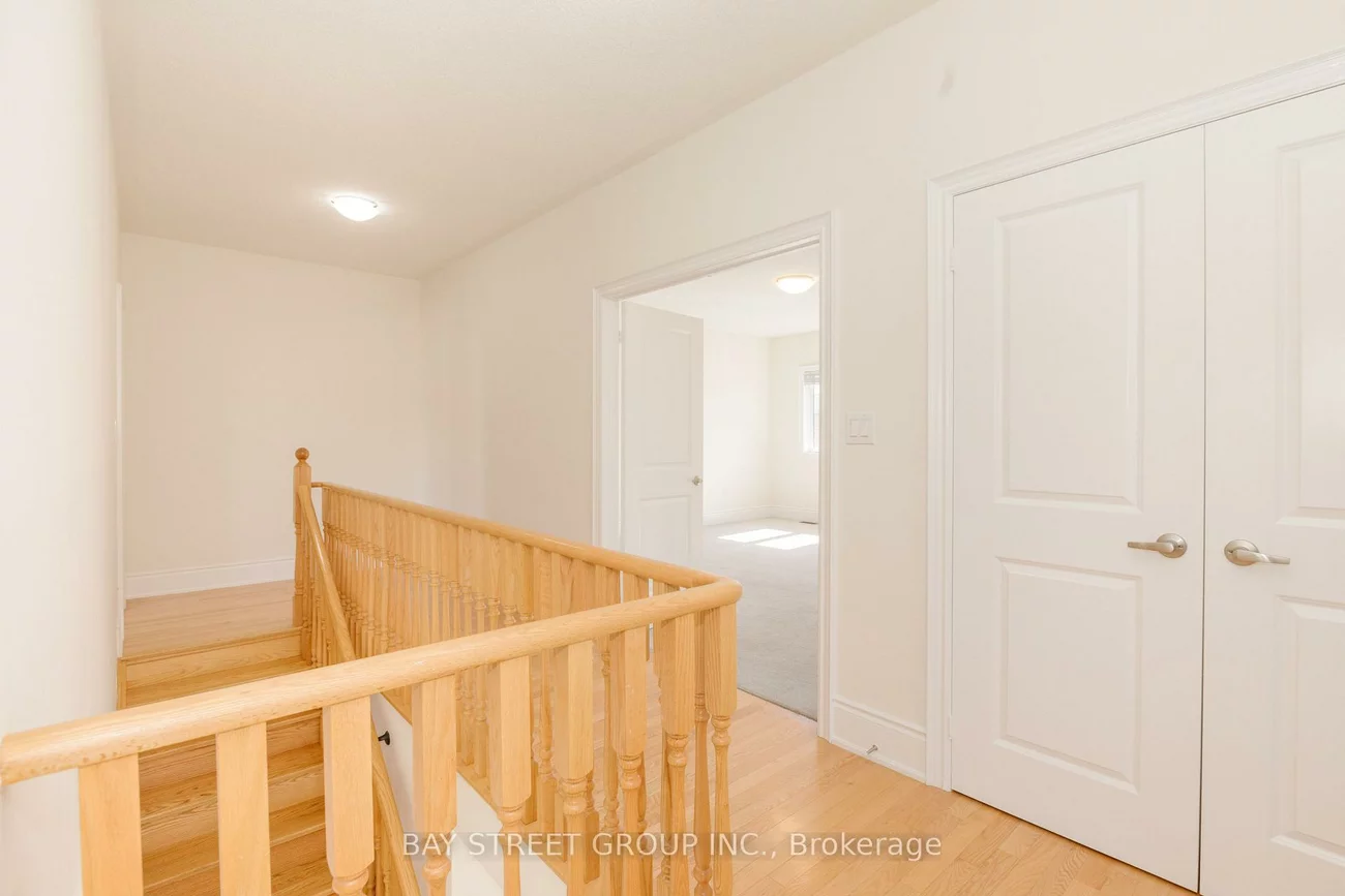 3127, Streamwood, 1010 - JM Joshua Meadows, Oakville