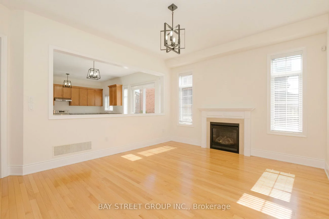 3127, Streamwood, 1010 - JM Joshua Meadows, Oakville
