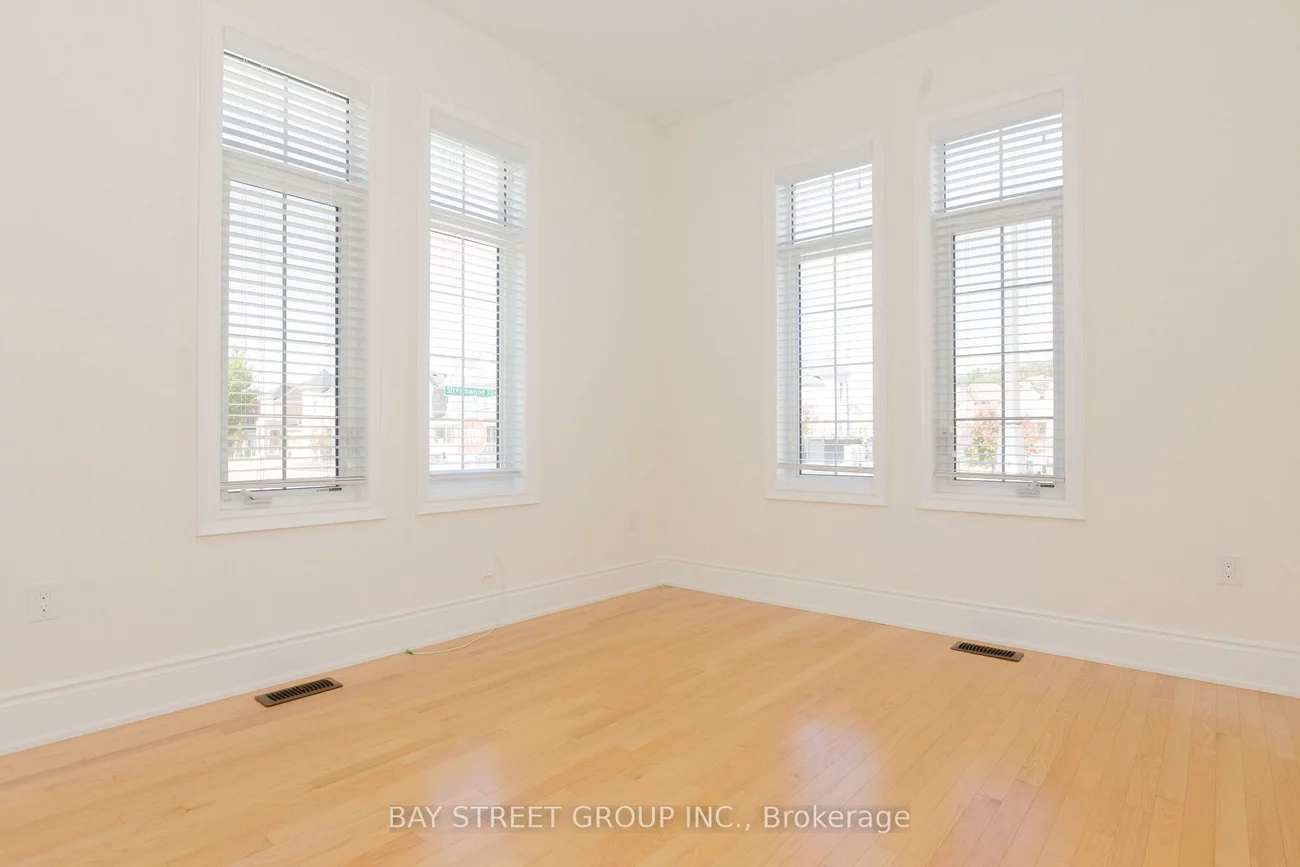 3127, Streamwood, 1010 - JM Joshua Meadows, Oakville