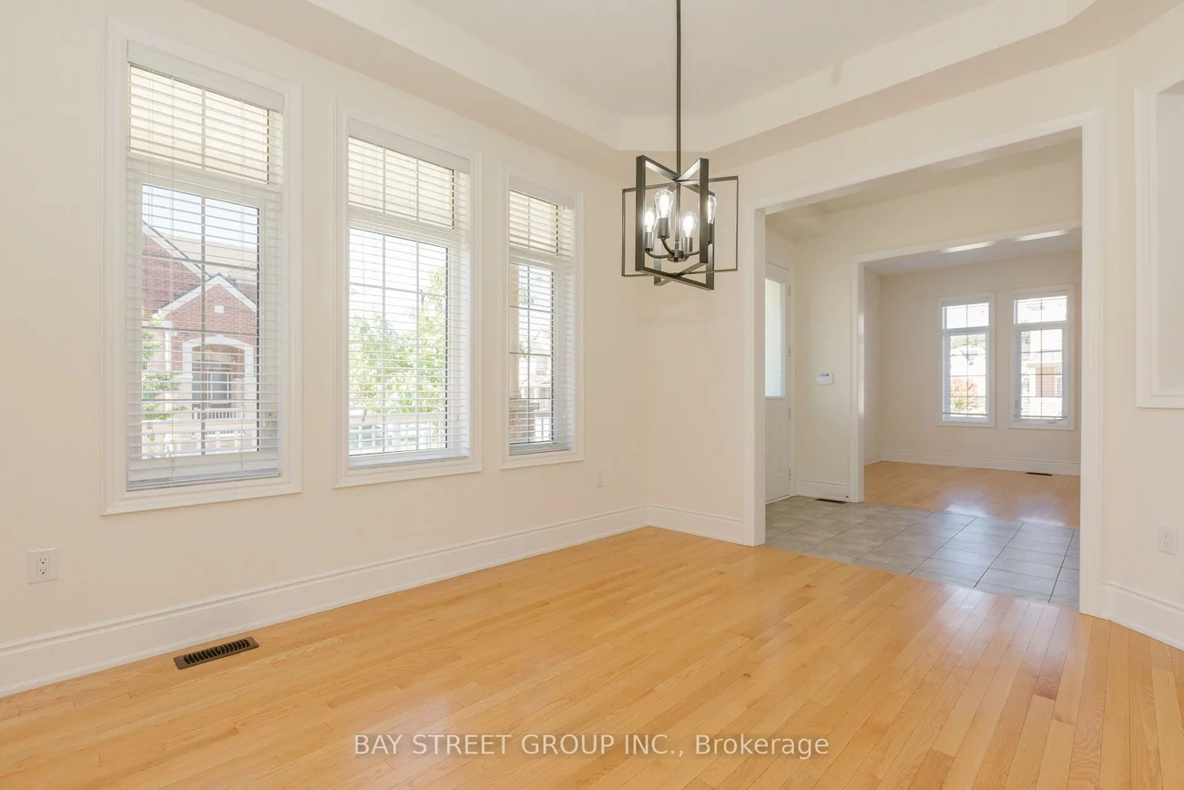 3127, Streamwood, 1010 - JM Joshua Meadows, Oakville