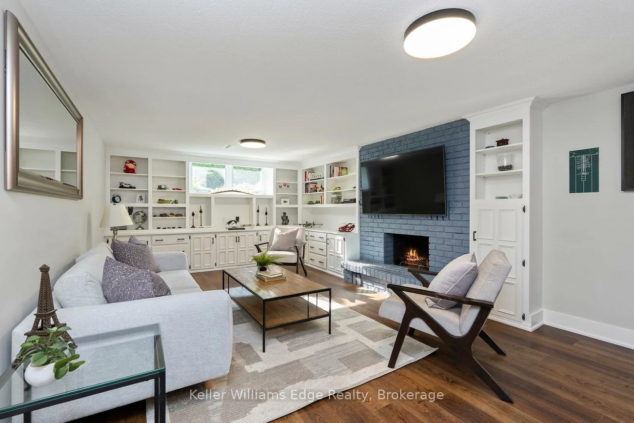 2213, Sunnyvale, 1001 - BR Bronte, Oakville