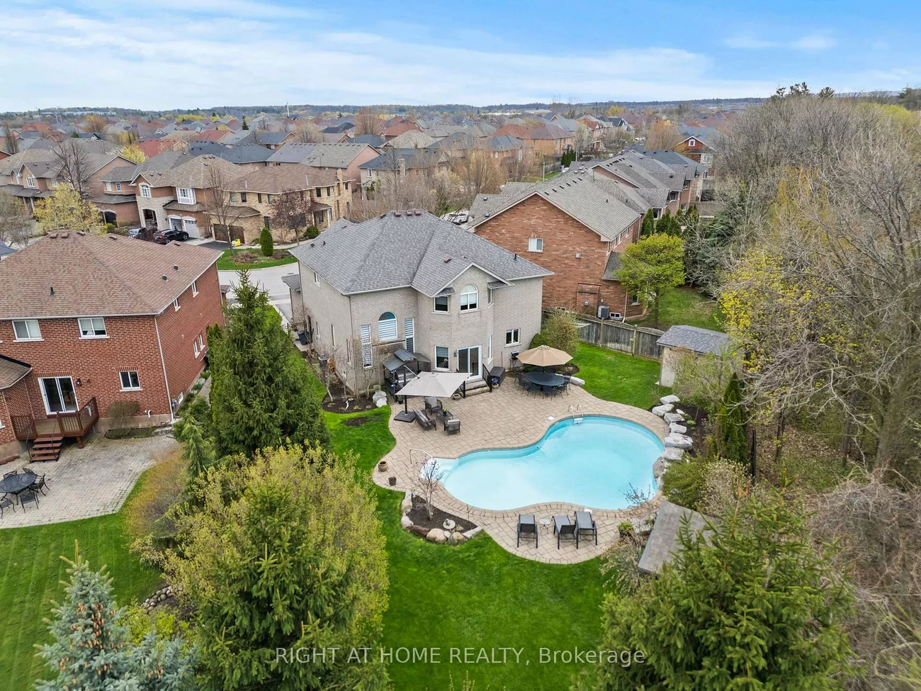 2275, Whitecliffe, 1019 - WM Westmount, Oakville