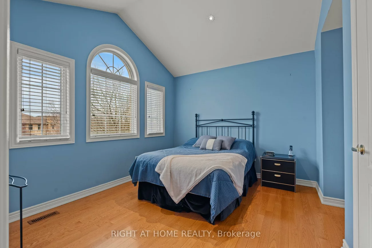 2275, Whitecliffe, 1019 - WM Westmount, Oakville