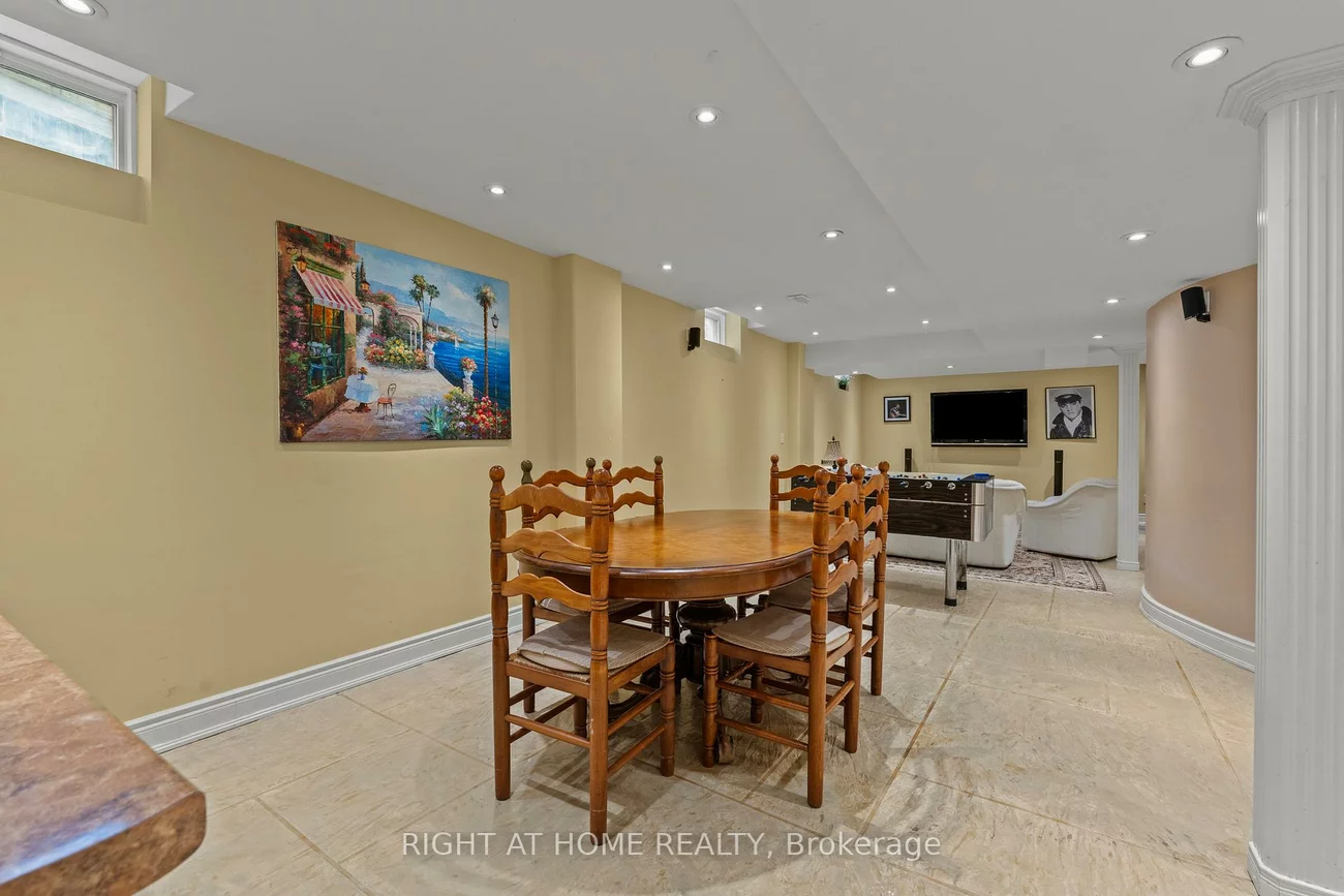 2275, Whitecliffe, 1019 - WM Westmount, Oakville