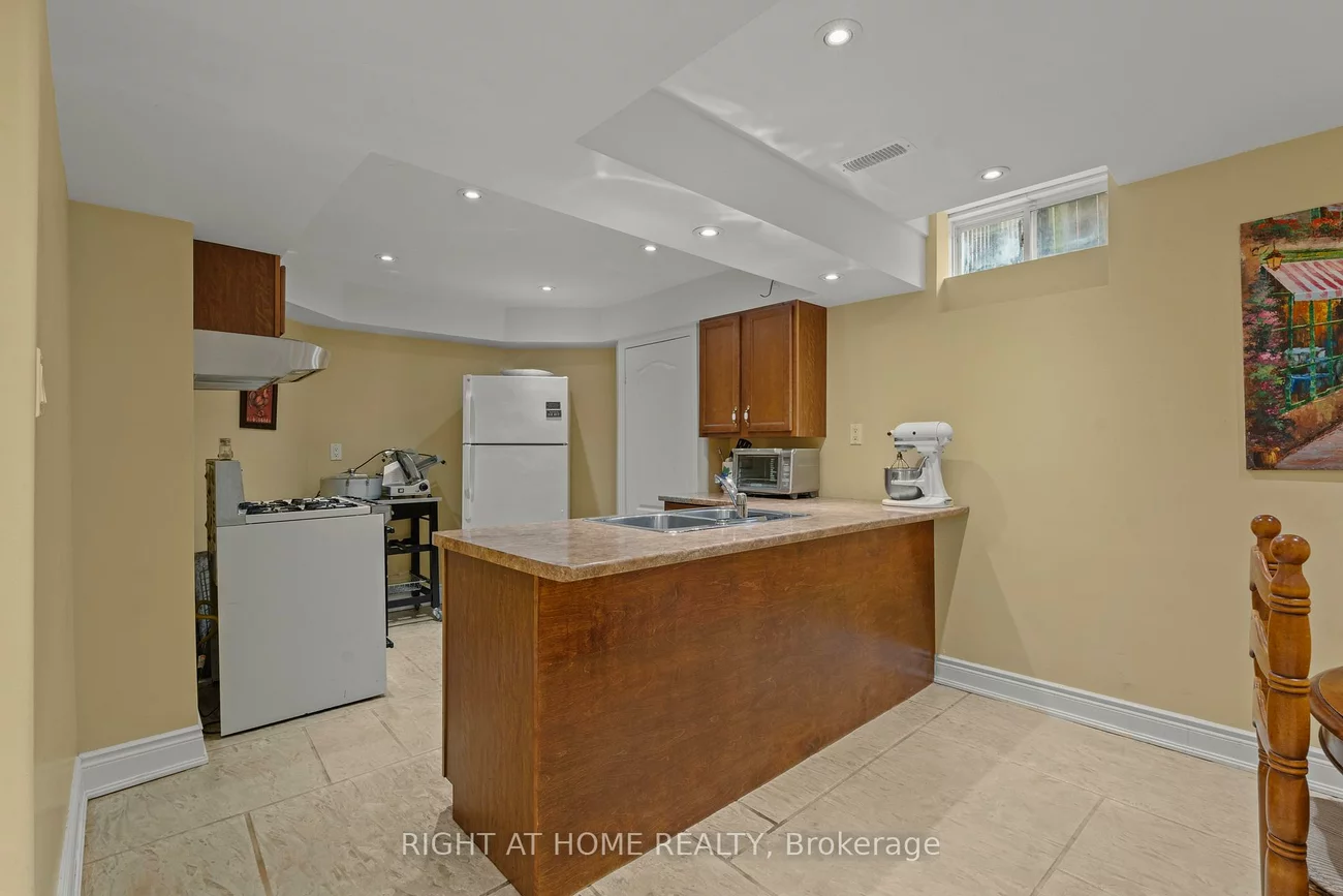 2275, Whitecliffe, 1019 - WM Westmount, Oakville
