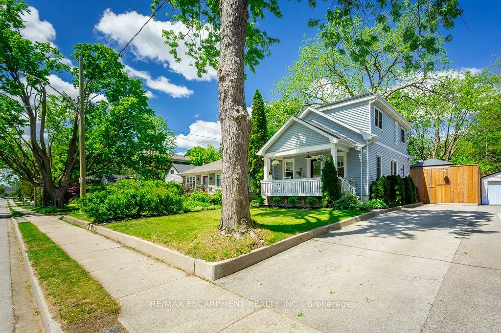 119, Westside, 1002 - CO Central, Oakville