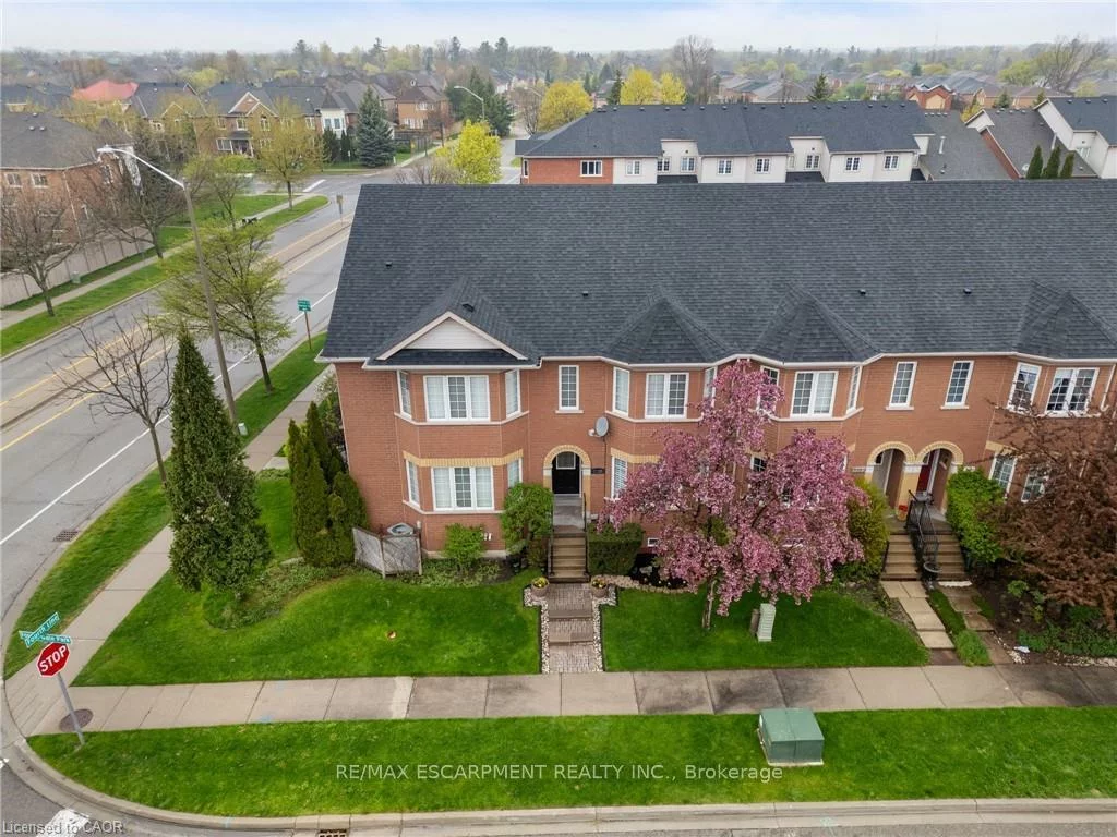 2130, Forest Gate, 1022 - WT West Oak Trails, Oakville