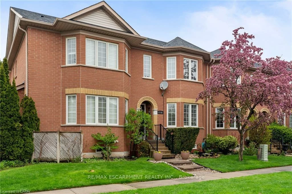 2130, Forest Gate, 1022 - WT West Oak Trails, Oakville
