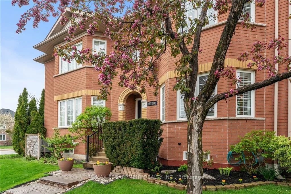 2130, Forest Gate, 1022 - WT West Oak Trails, Oakville