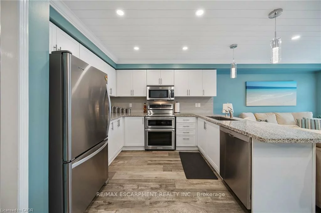 2130, Forest Gate, 1022 - WT West Oak Trails, Oakville