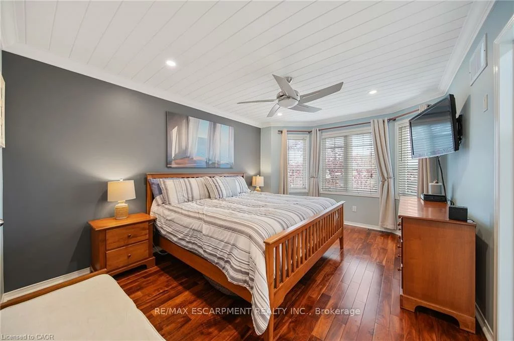 2130, Forest Gate, 1022 - WT West Oak Trails, Oakville