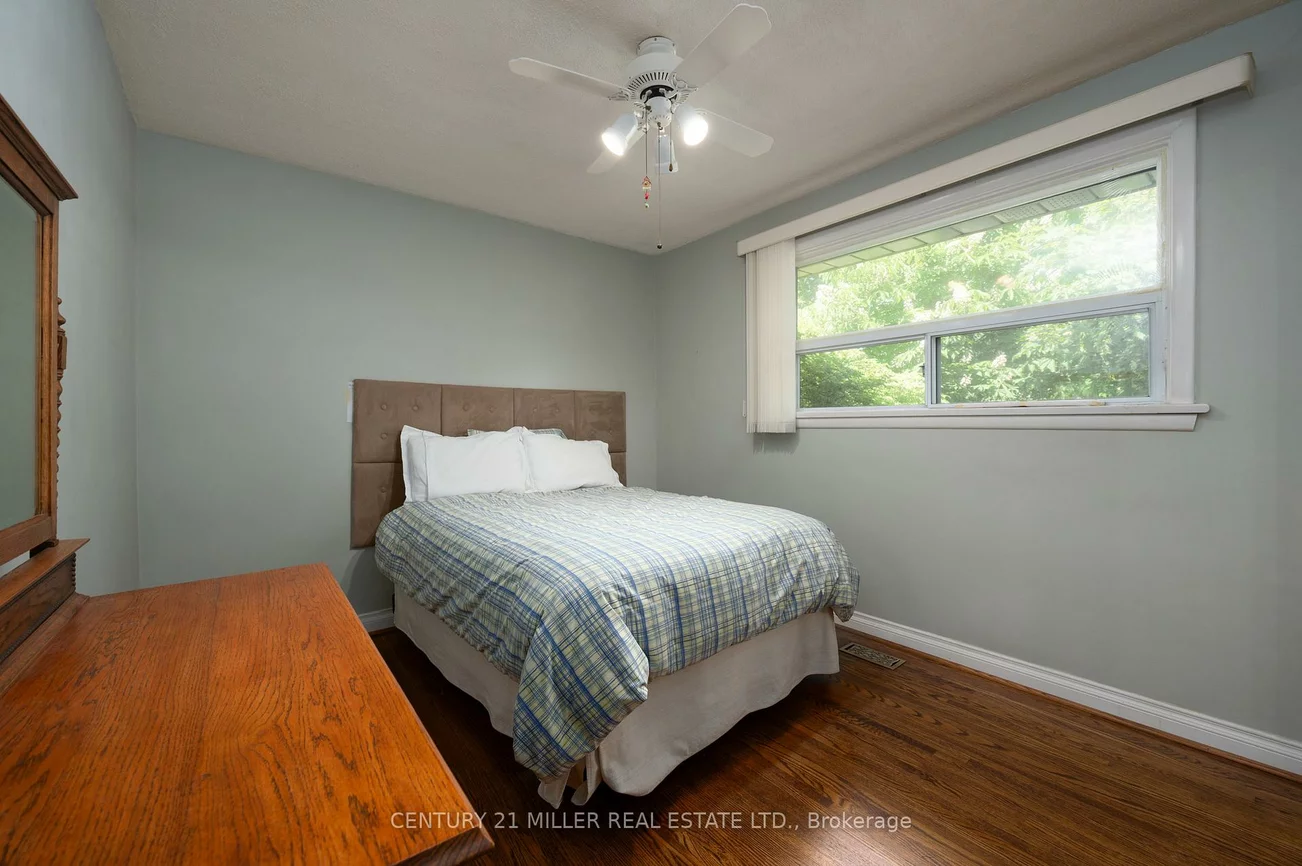 1304, Avon, 1011 - MO Morrison, Oakville