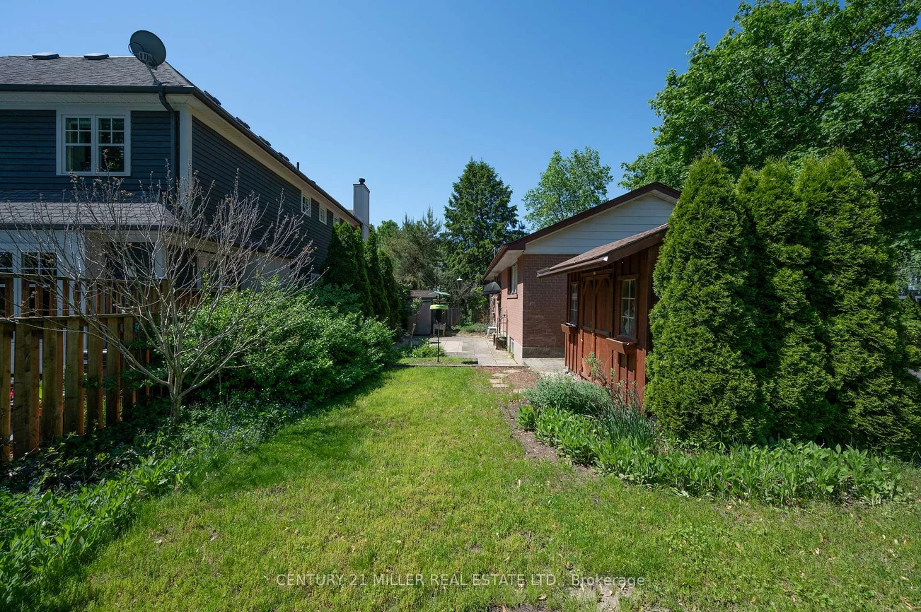 1304, Avon, 1011 - MO Morrison, Oakville