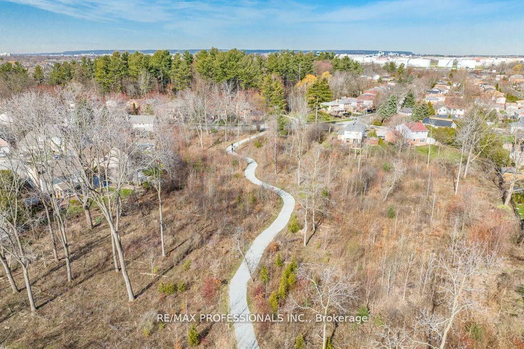 3125, Riverview, 1001 - BR Bronte, Oakville
