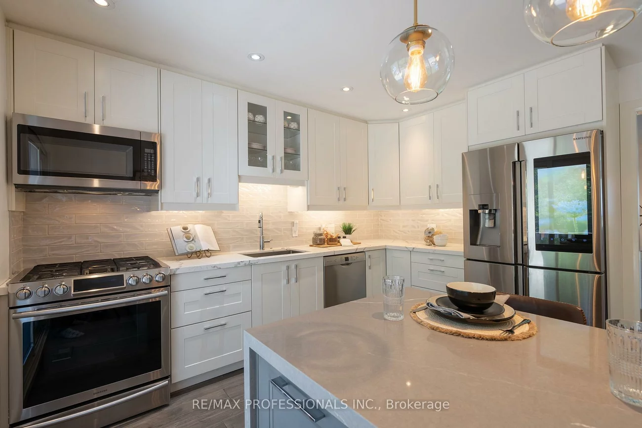3125, Riverview, 1001 - BR Bronte, Oakville