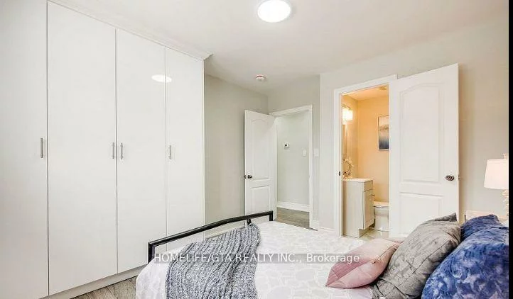 480, Valley, 1020 - WO West, Oakville