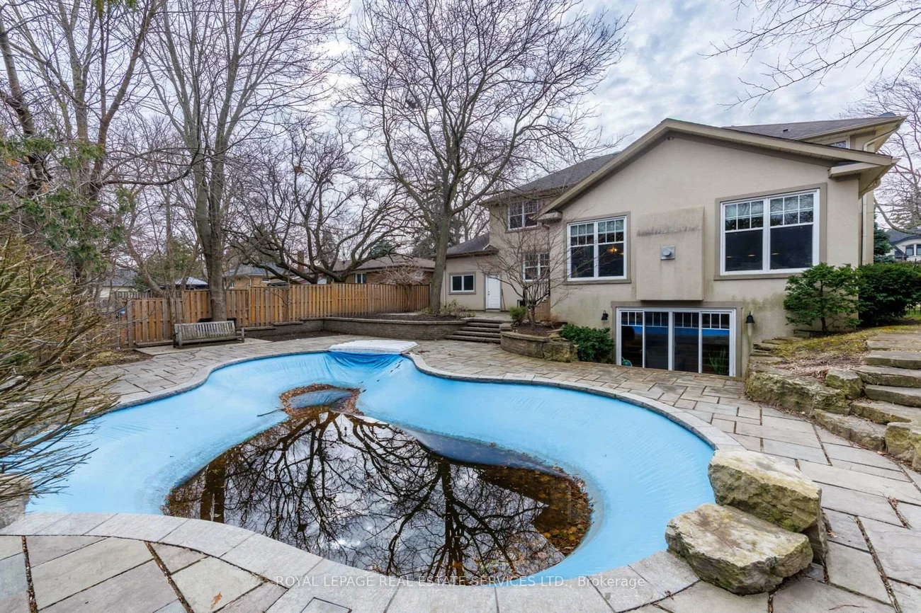 1387, Willowdown, 1017 - SW Southwest, Oakville