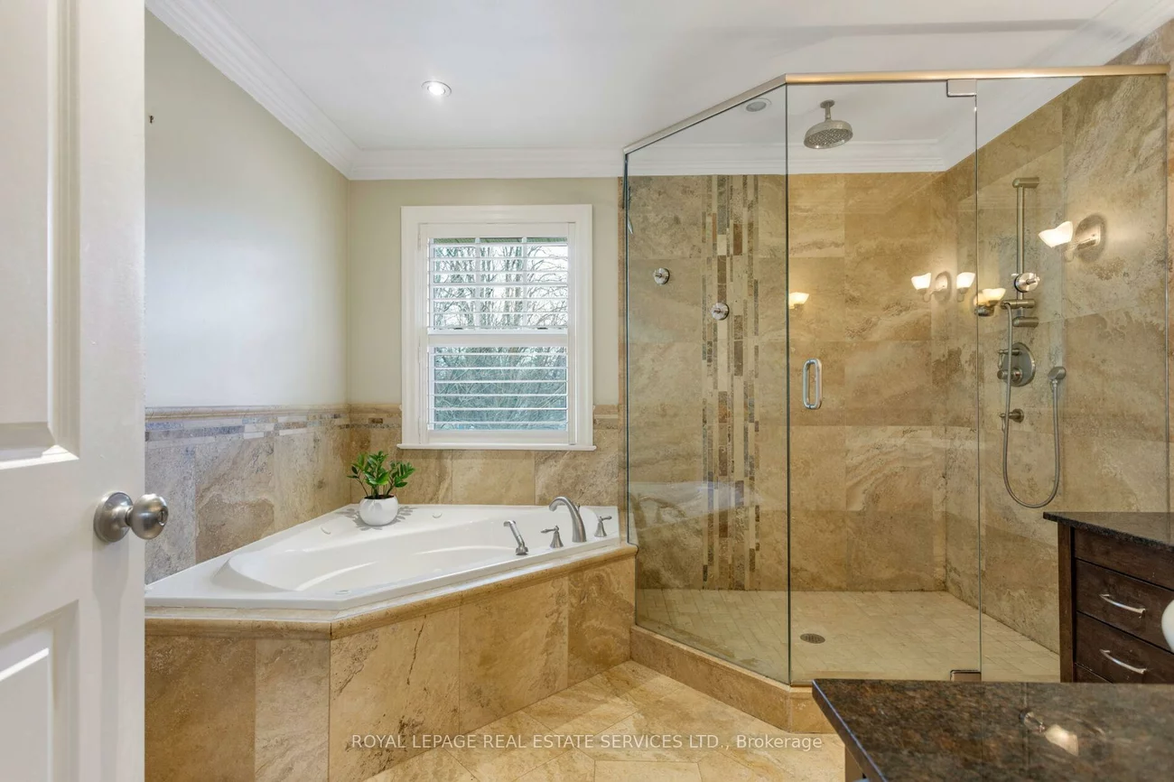 1387, Willowdown, 1017 - SW Southwest, Oakville