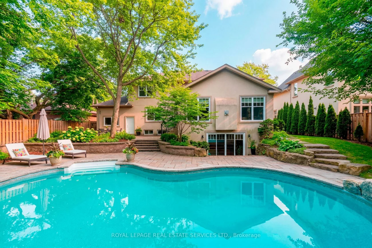 1387, Willowdown, 1017 - SW Southwest, Oakville
