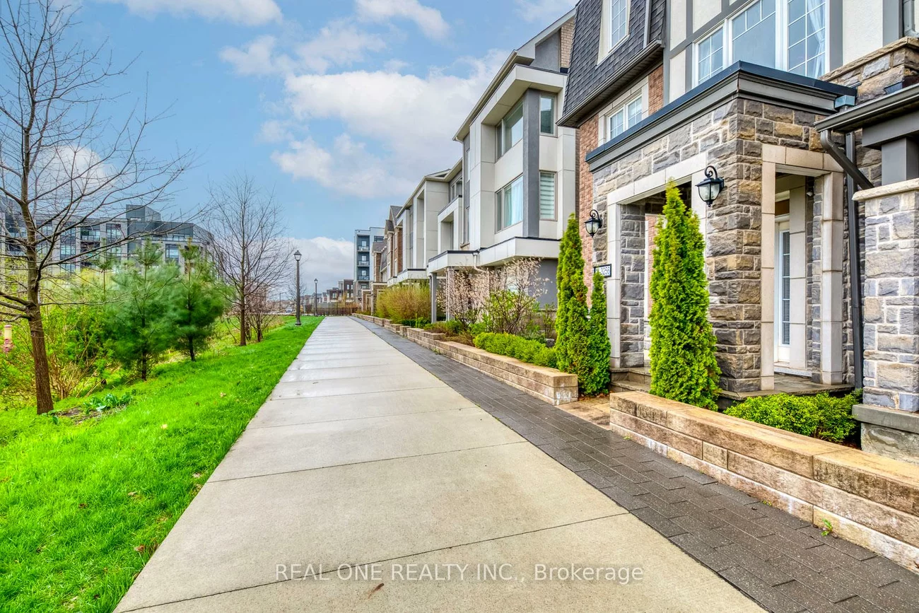 3256, Charles Fay Pass, 1008 - GO Glenorchy, Oakville