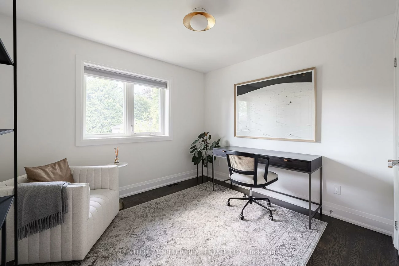 1171, Tisdale, 1020 - WO West, Oakville