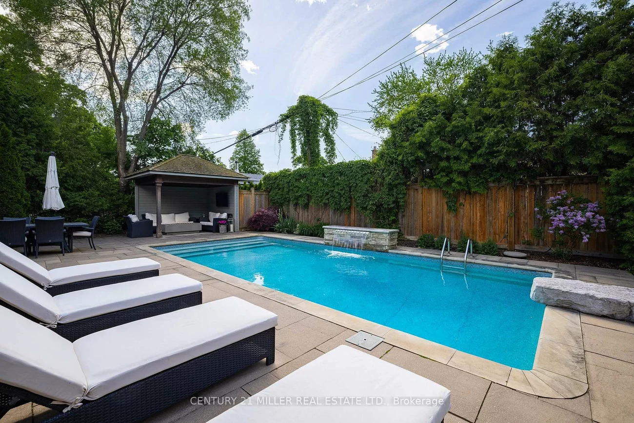 1171, Tisdale, 1020 - WO West, Oakville