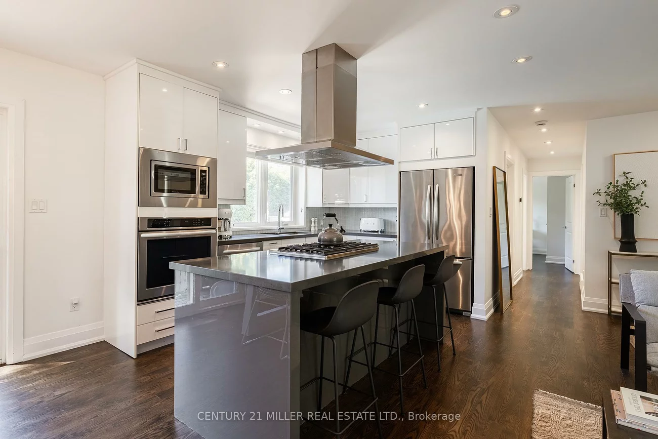 1171, Tisdale, 1020 - WO West, Oakville