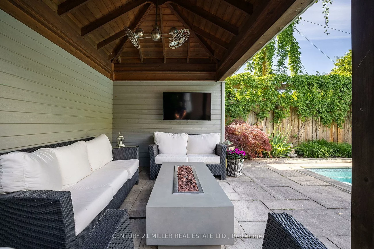 1171, Tisdale, 1020 - WO West, Oakville
