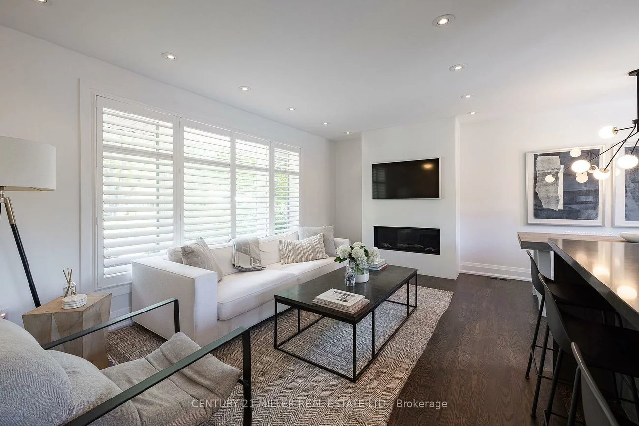 1171, Tisdale, 1020 - WO West, Oakville