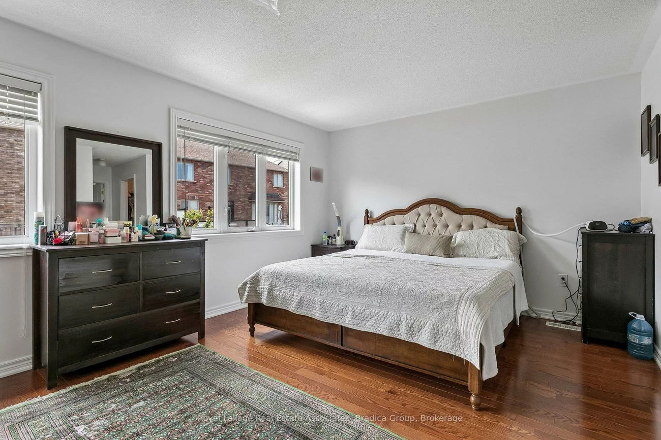 2376, Wasaga, 1009 - JC Joshua Creek, Oakville