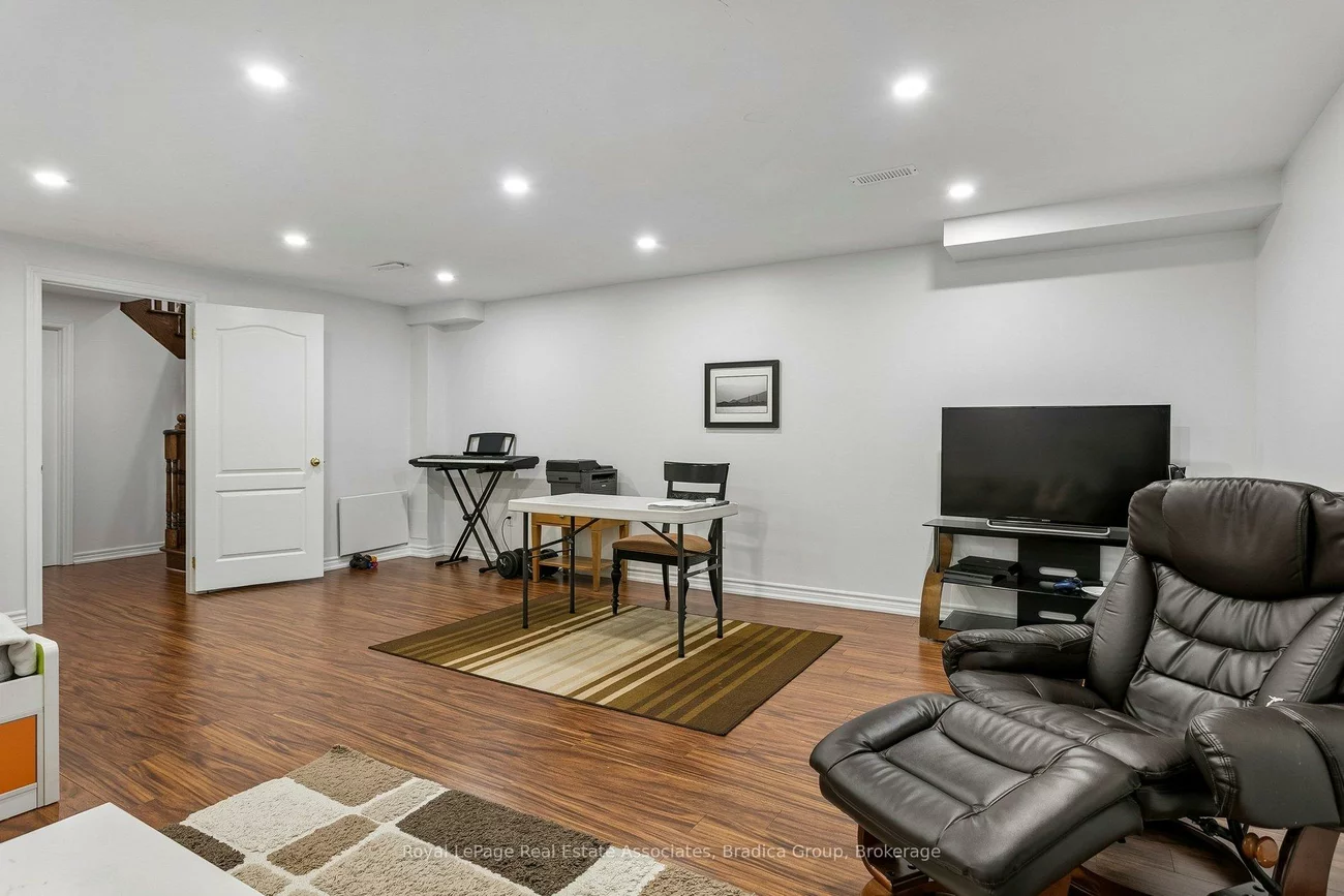 2376, Wasaga, 1009 - JC Joshua Creek, Oakville