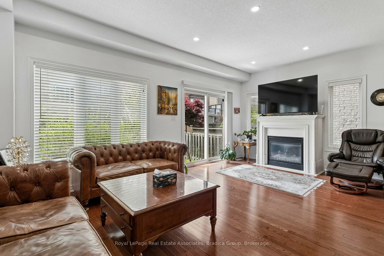 2376, Wasaga, 1009 - JC Joshua Creek, Oakville