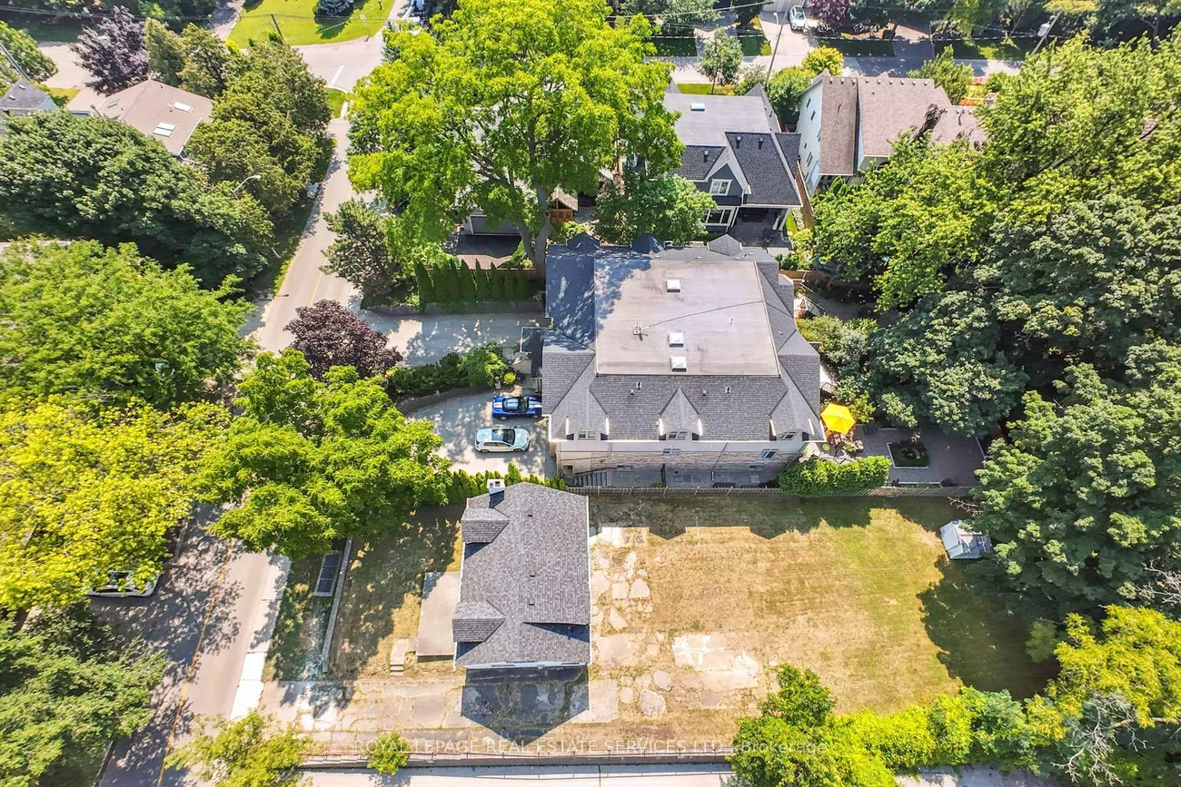 86, Kerr, 1002 - CO Central, Oakville