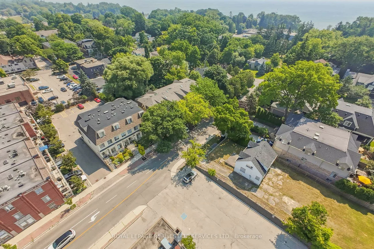 86, Kerr, 1002 - CO Central, Oakville