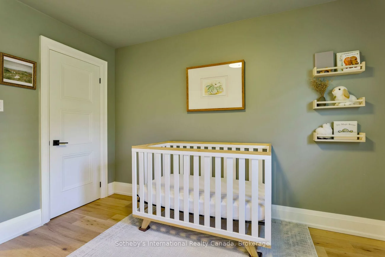 312, Pinegrove, 1020 - WO West, Oakville